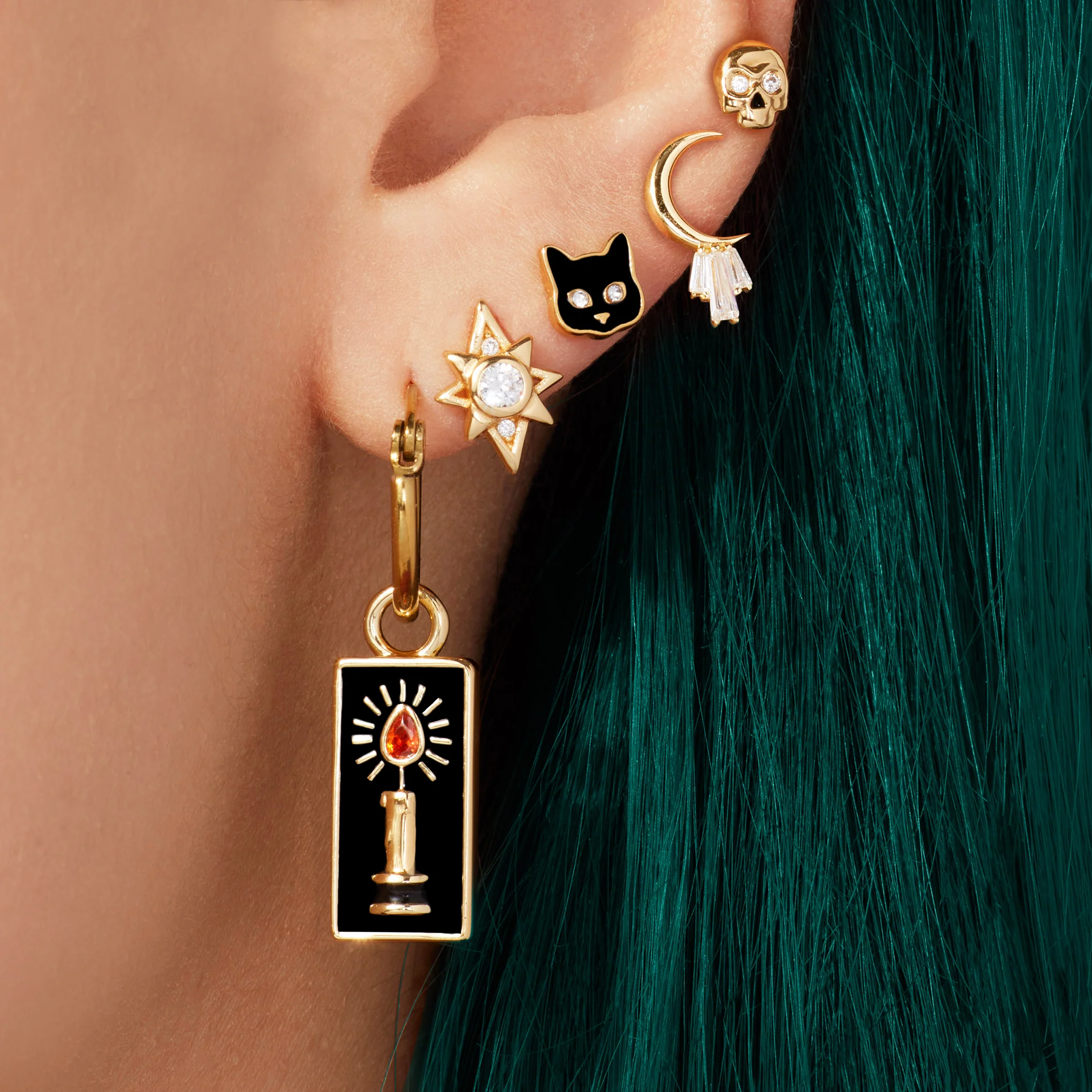 14K Skull Stud - Image 3