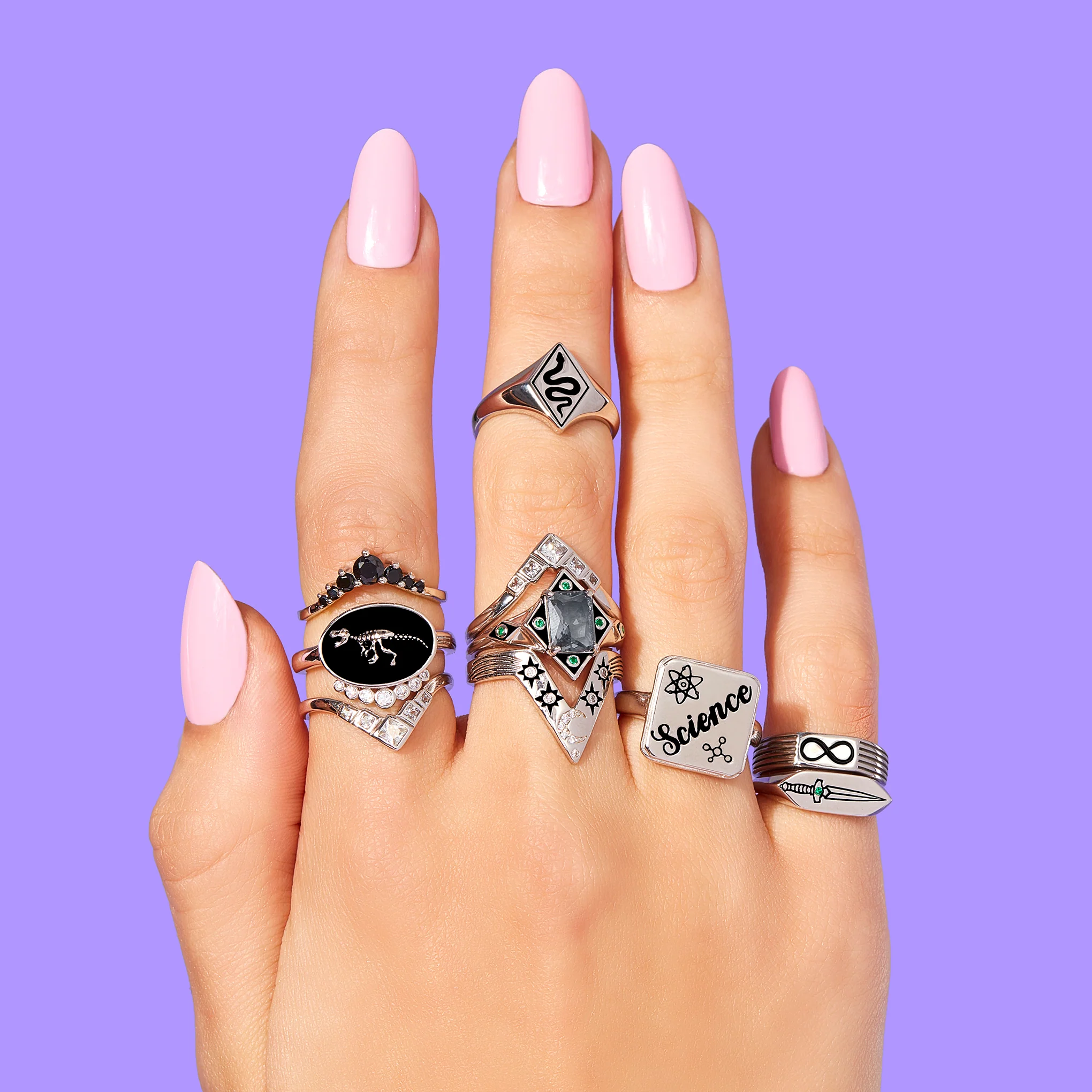 Opera Ring - Black - Image 4