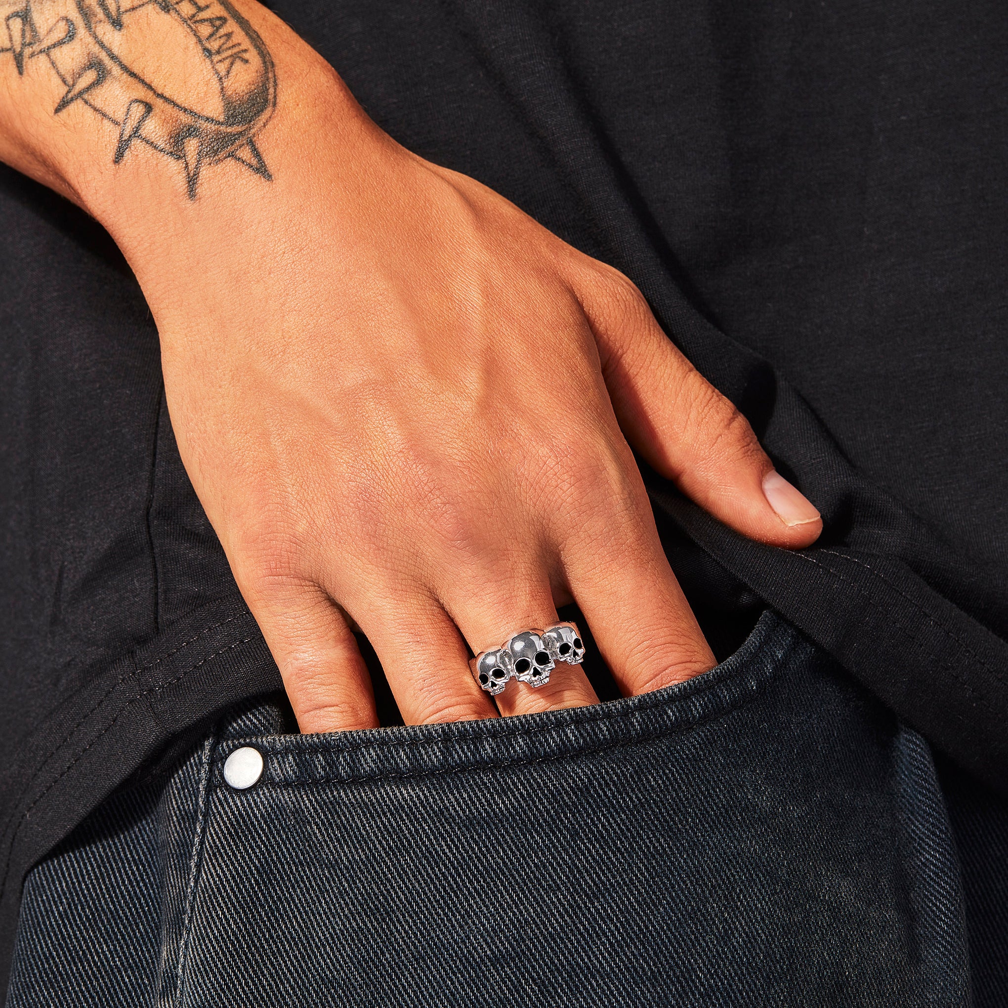 Trinity Skull Ring - Image 4